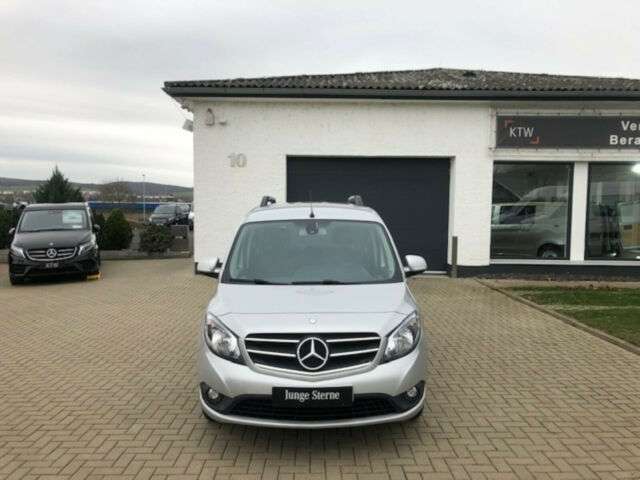 MERCEDES-BENZ Citan 111TourerEdition,lang,Navi,Rückfahrkamera leichter Lieferwagen - Photo 4
