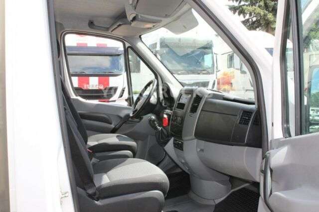 VOLKSWAGEN Crafter 35TDI Kühlkoffer LKW < 3.5t - Photo 14