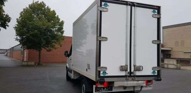 VOLKSWAGEN Crafter Kühlkoffer German Truck Kühlkoffer LKW < 3.5t - Photo 3